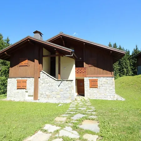 Duplex Chaleureux 4 Pièces Avec Wifi, Parking, Proche Spa&bus Pour - Fr-1-572-43 Appartement *