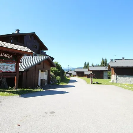 Appartement Duplex Chaleureux 4 Pièces Avec Wifi, Parking, Proche Spa&bus Pour - Fr-1-572-43 Les Carroz d'Arâches